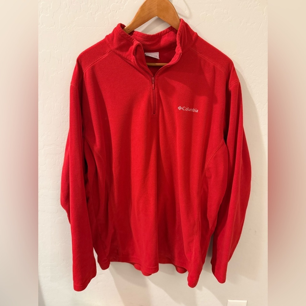 Columbia Vibrant Red Fleece Top